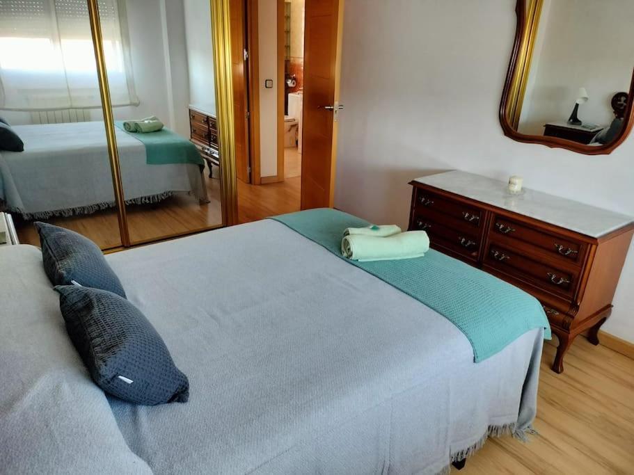 Apartamento Deluxe El Camino Alcalá de Henares Dış mekan fotoğraf