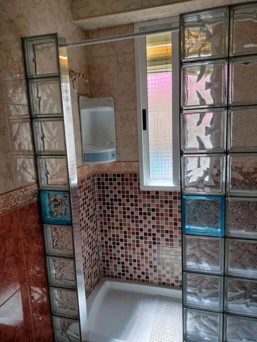 Apartamento Deluxe El Camino Alcalá de Henares Dış mekan fotoğraf